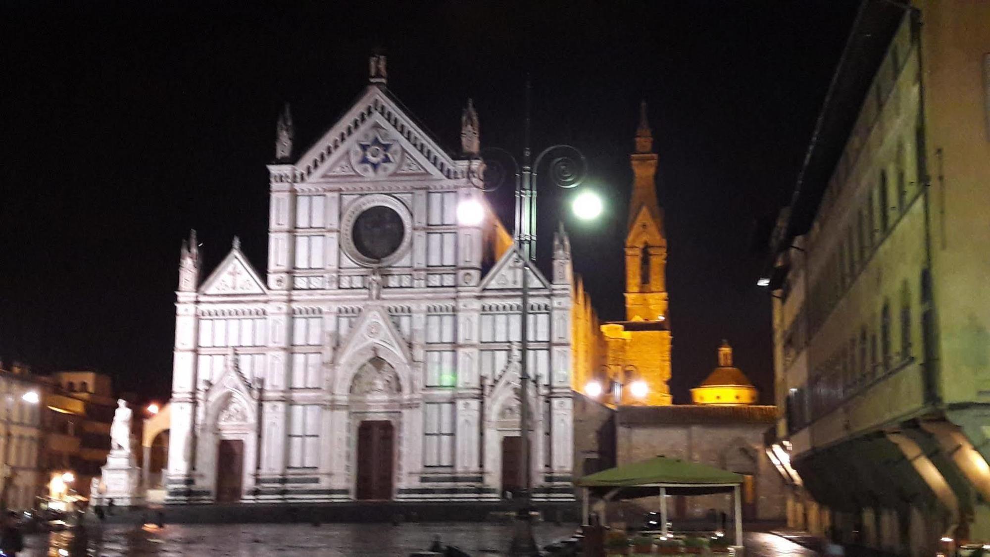 B & B Righi In Santa Croce Florencia Exterior foto