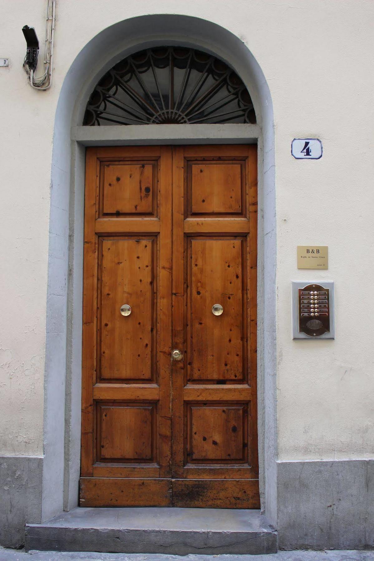 B & B Righi In Santa Croce Florencia Exterior foto