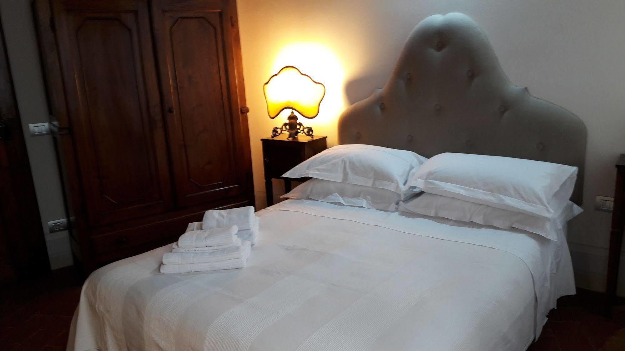 B & B Righi In Santa Croce Florencia Exterior foto